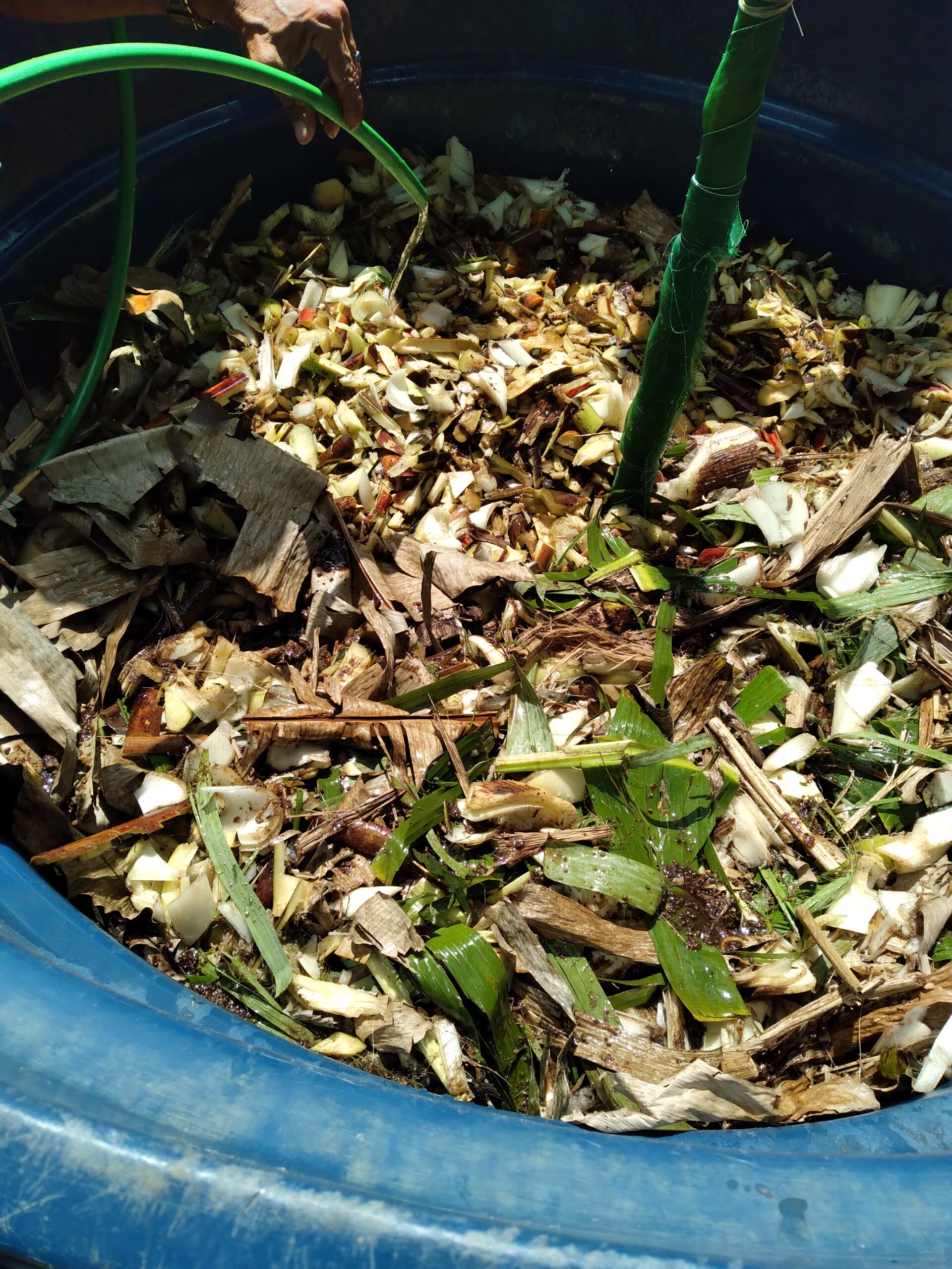 Feito na Roça — biofertilizer fermentation process